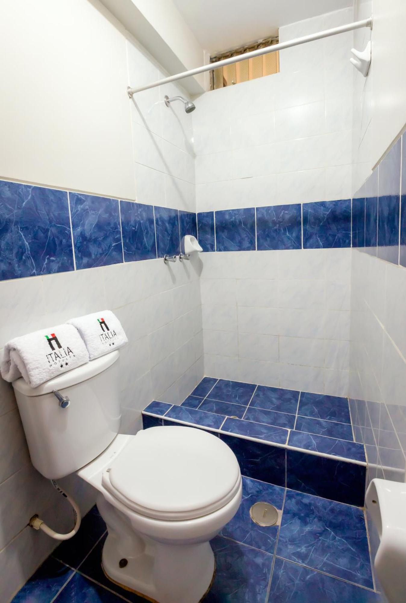 Hotel Italia I Chiclayo Bagian luar foto
