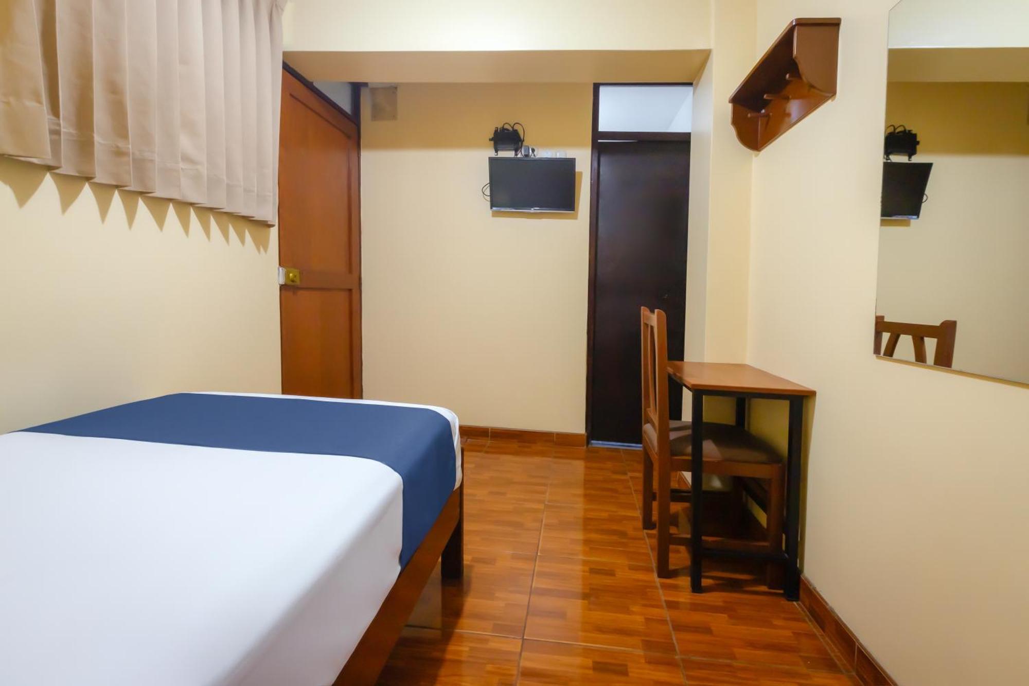 Hotel Italia I Chiclayo Bagian luar foto